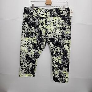 Calvin Klein Performance Leggings Size 2X Crop NWT Plus Size Workout Gym Walking